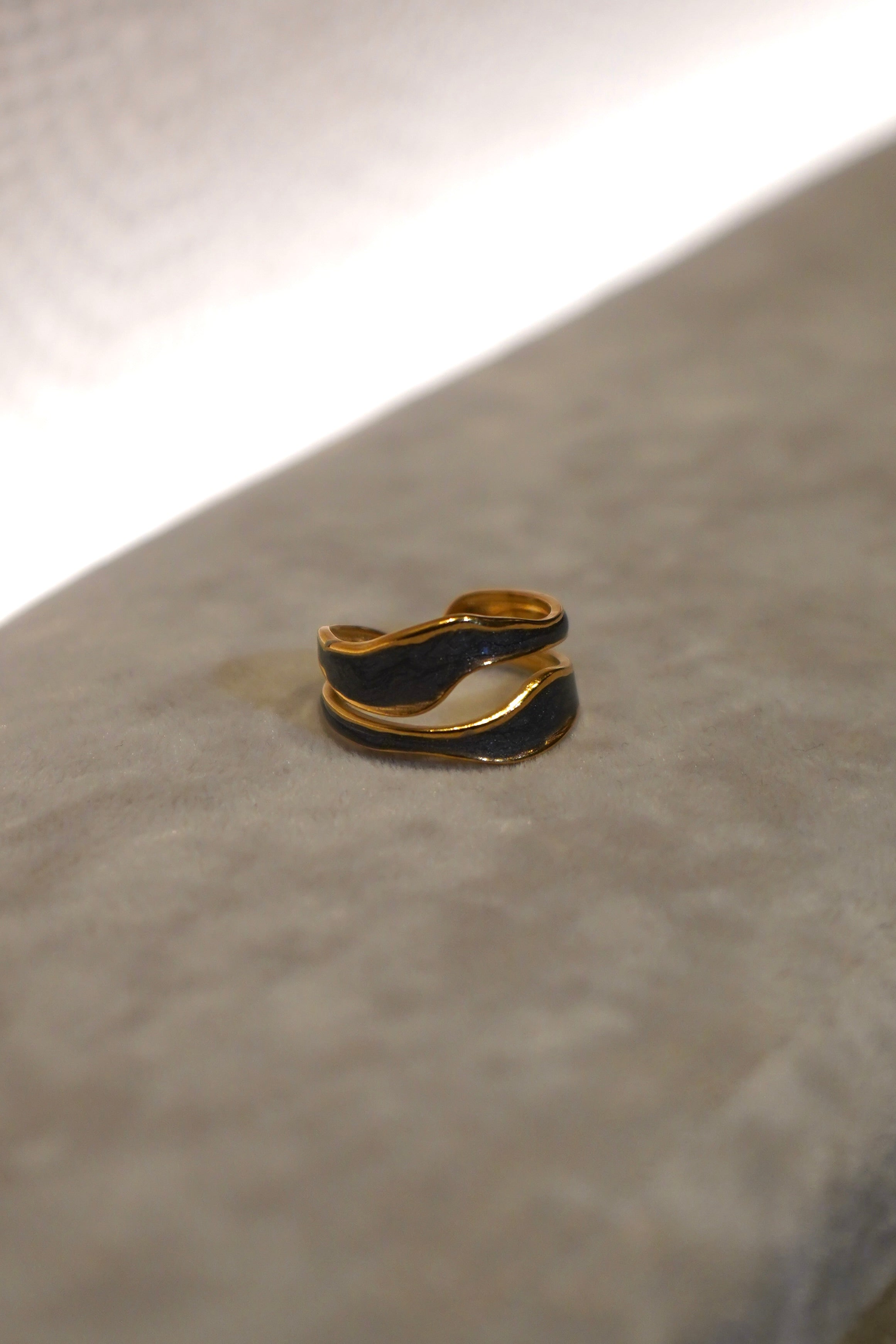 eclipse wave ring