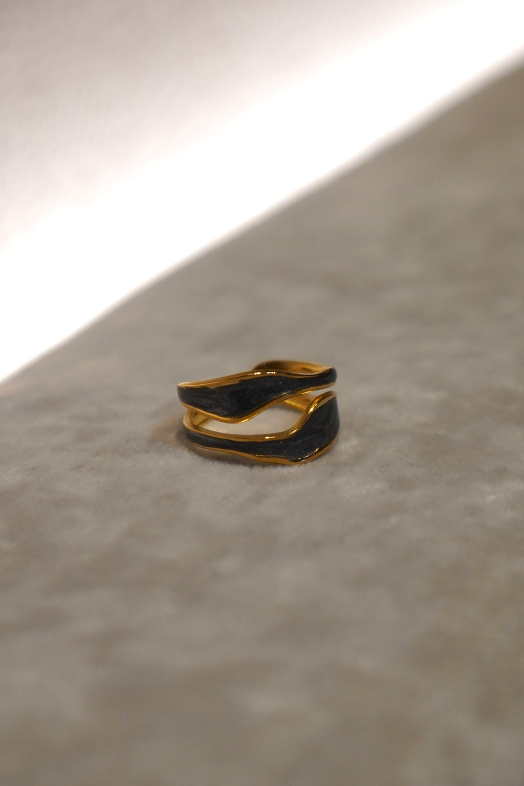 eclipse wave ring